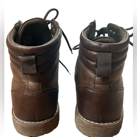 Red Ale By Alesbury Men's Derex Leather Utility Boot
Brown Size 8.5 - Picture 6 of 8